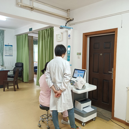 加强医养结合，湖北武汉市茶港医务室装机SH-T16健康小屋一体机
